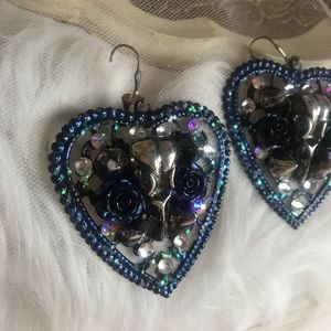 Black heart bird skull earrings